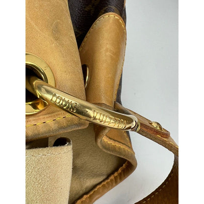 LOUIS VUITTON Galliera GM Monogram Shoulder Bag