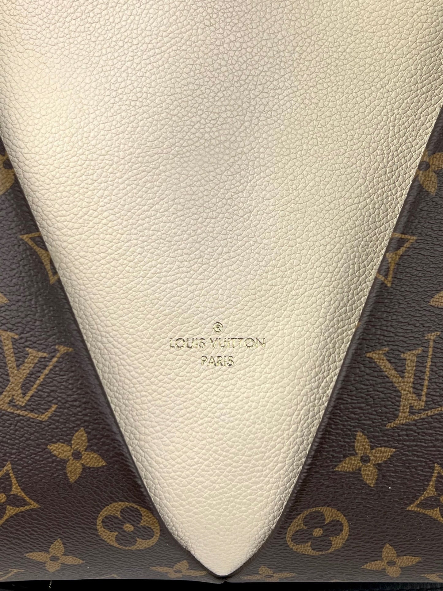 Louis Vuitton Monogram Braided V Tote MM White Leather Shoulder Hand Bag