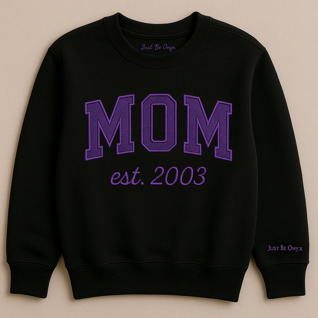 MOM established Embroidered Sweatshirt